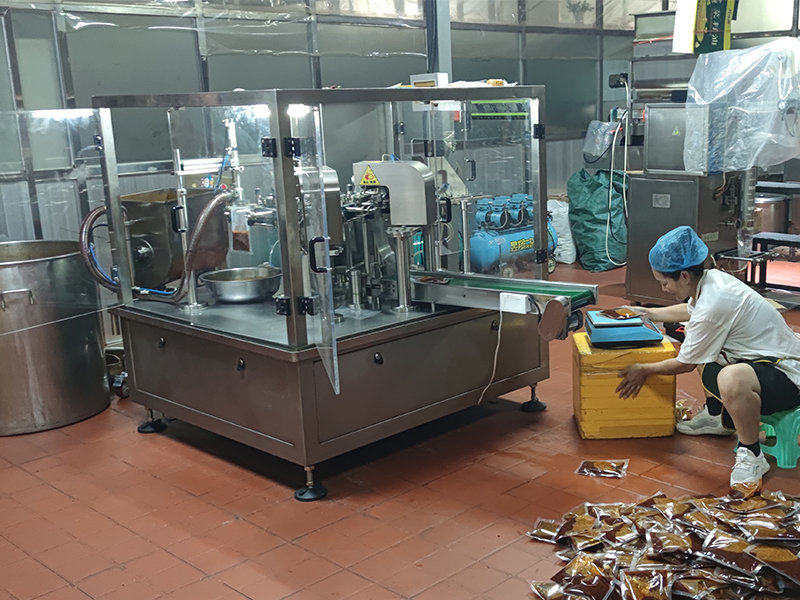 南京火鍋底料包裝機(jī)廠家定制全自動(dòng)